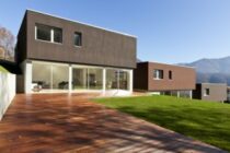 Eine Garage darf beim Hausbau nicht fehlen